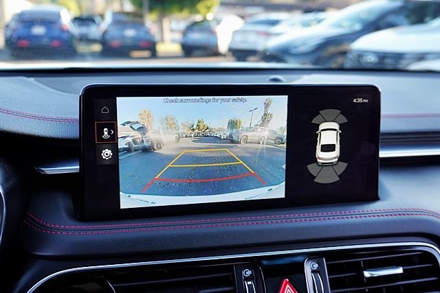 Used 2023 White Genesis 2.0T image 27