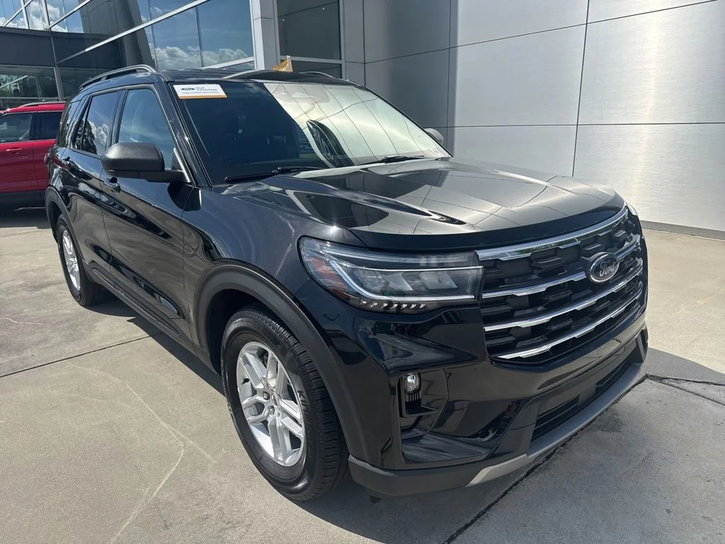 2026 Ford Explorer's photo