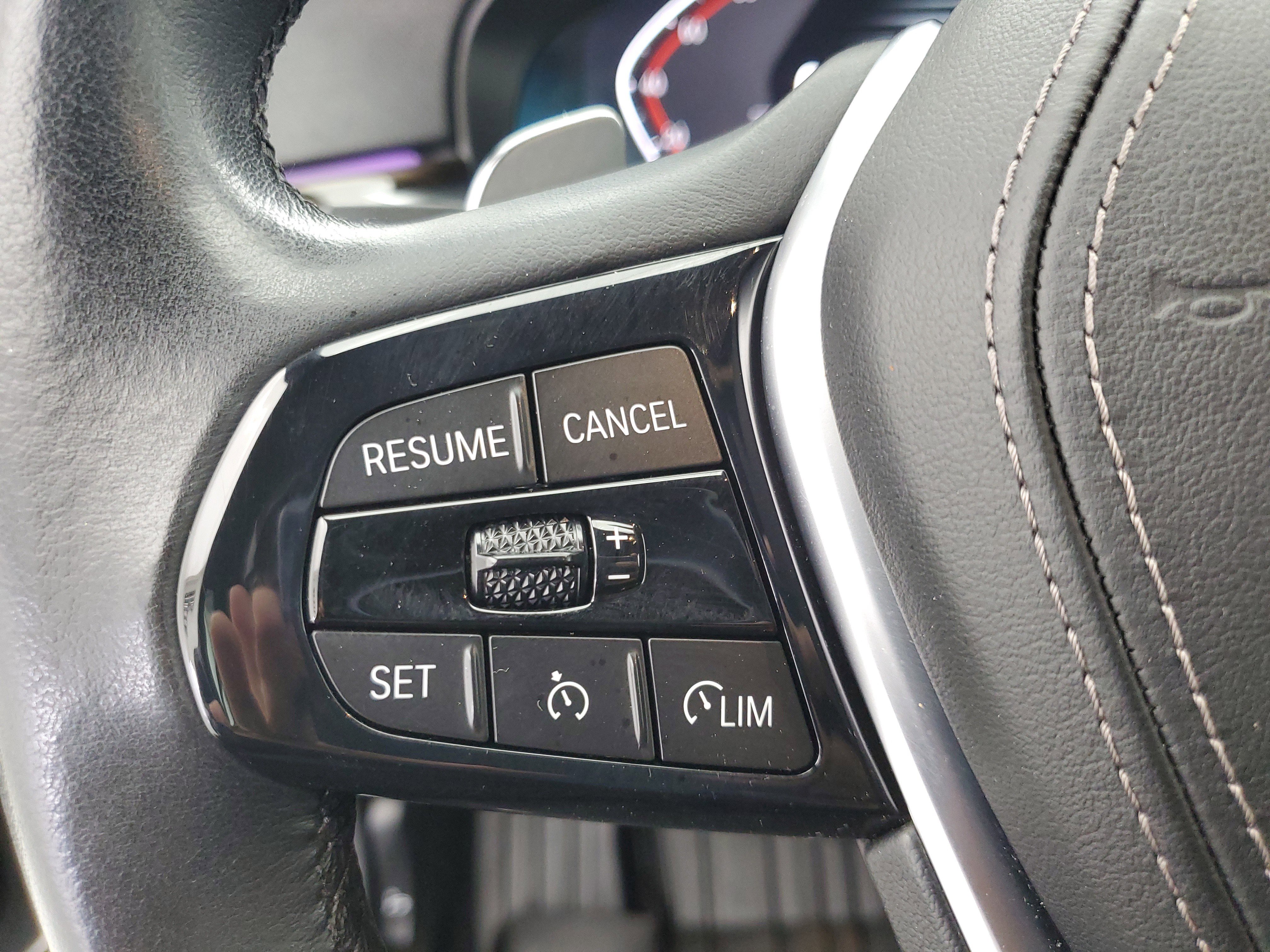 Used 2023 Dark Graphite Metallic BMW 530i image 23