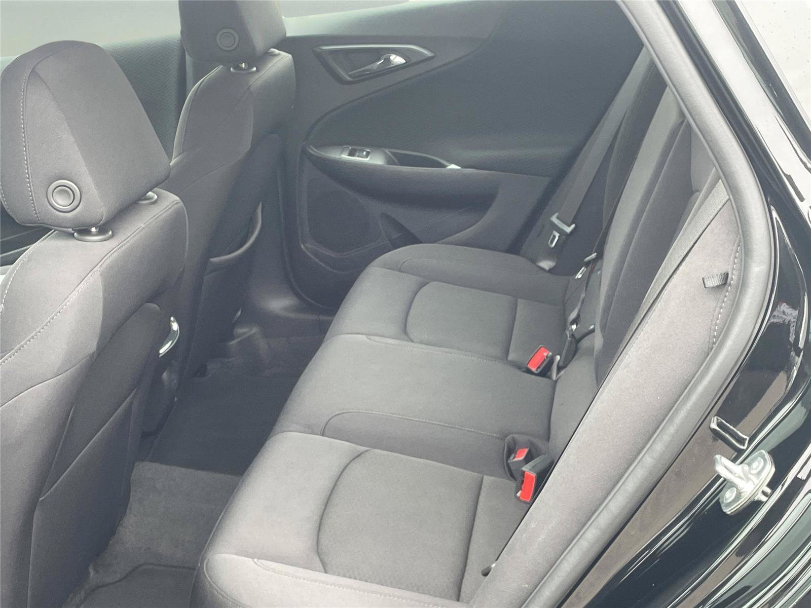 Used 2025 Mosaic Black Metallic Chevrolet LT image 18