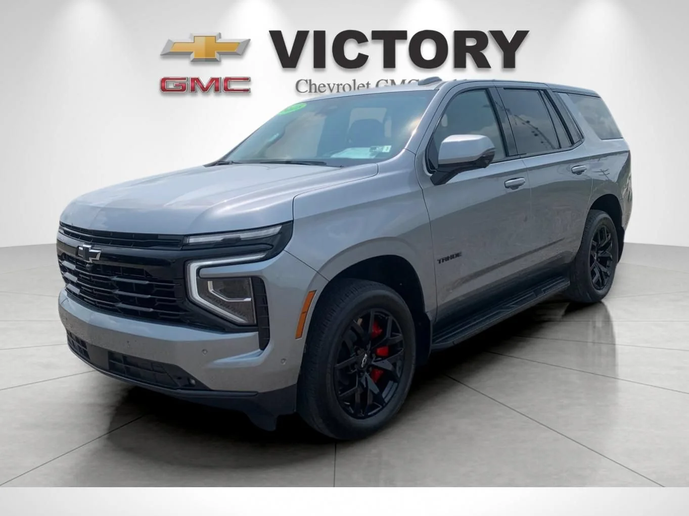 Used 2025 Sterling Gray Metallic Chevrolet RST image 7