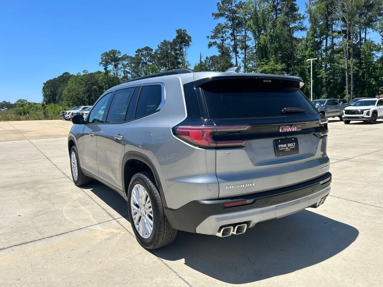 New 2026 Sterling Metallic GMC Elevation image 4
