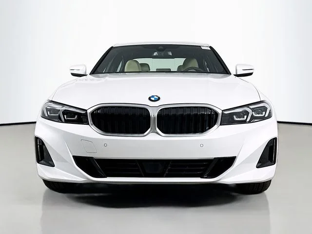 2025 BMW 3 Series 330i - Photo 2