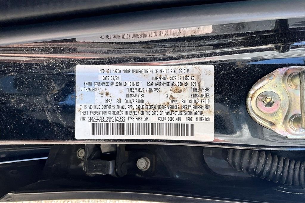 Certified Used 2022 Black Mazda Select image 27