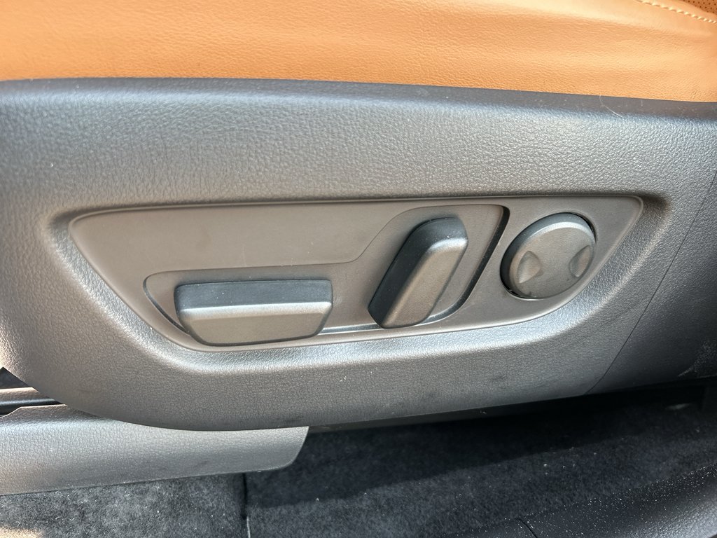 Used 2025 Platinum Quartz Mazda S Premium Plus Package image 22