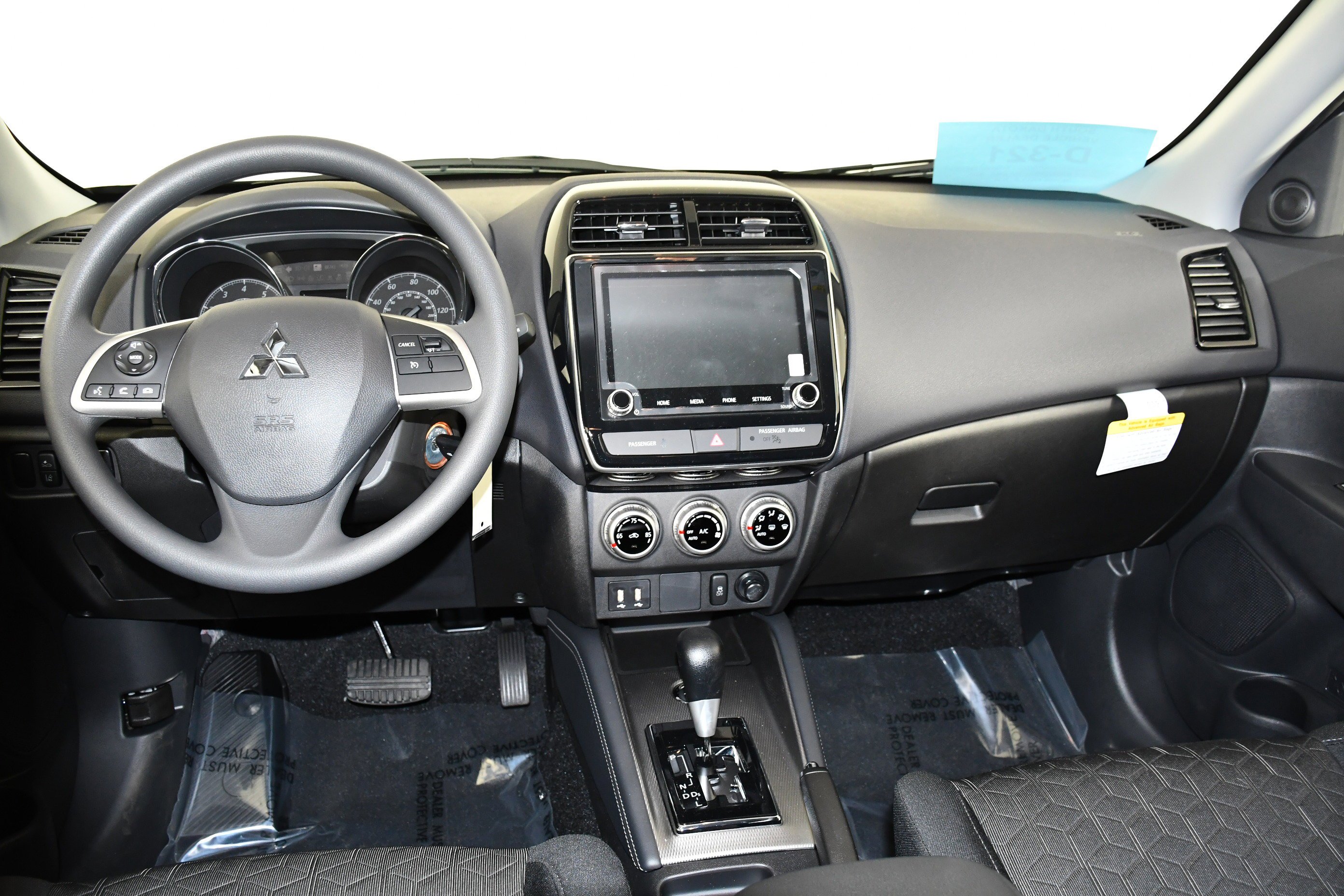 New 2026 Labrador Black Pearl Mitsubishi ES image 11