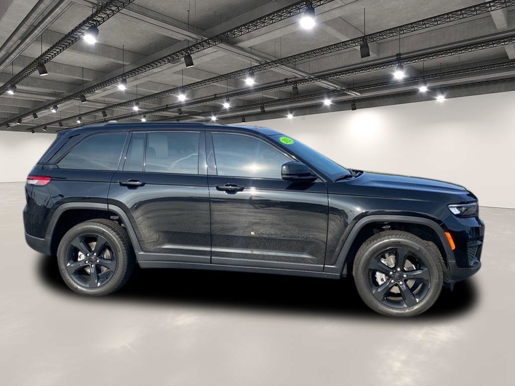 2022 Jeep Grand Cherokee Altitude - Photo 8