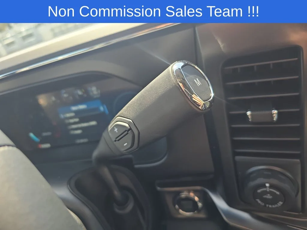 New 2026 Gray Ford Lariat image 30