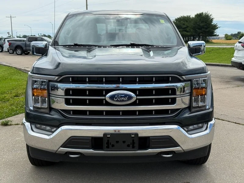Used 2021 Guard Metallic Ford LARIAT 4WD SuperCrew 5.5