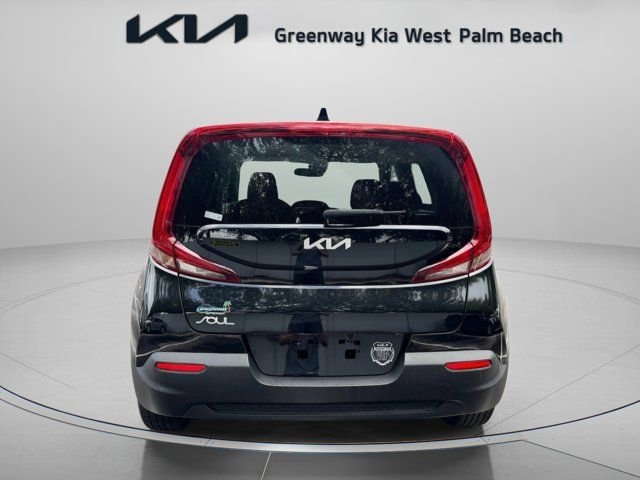 Used 2022 Black Kia LX image 6