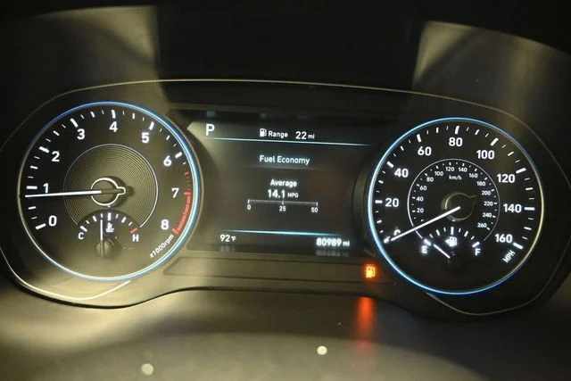 Used 2021 Gray Hyundai SEL image 23