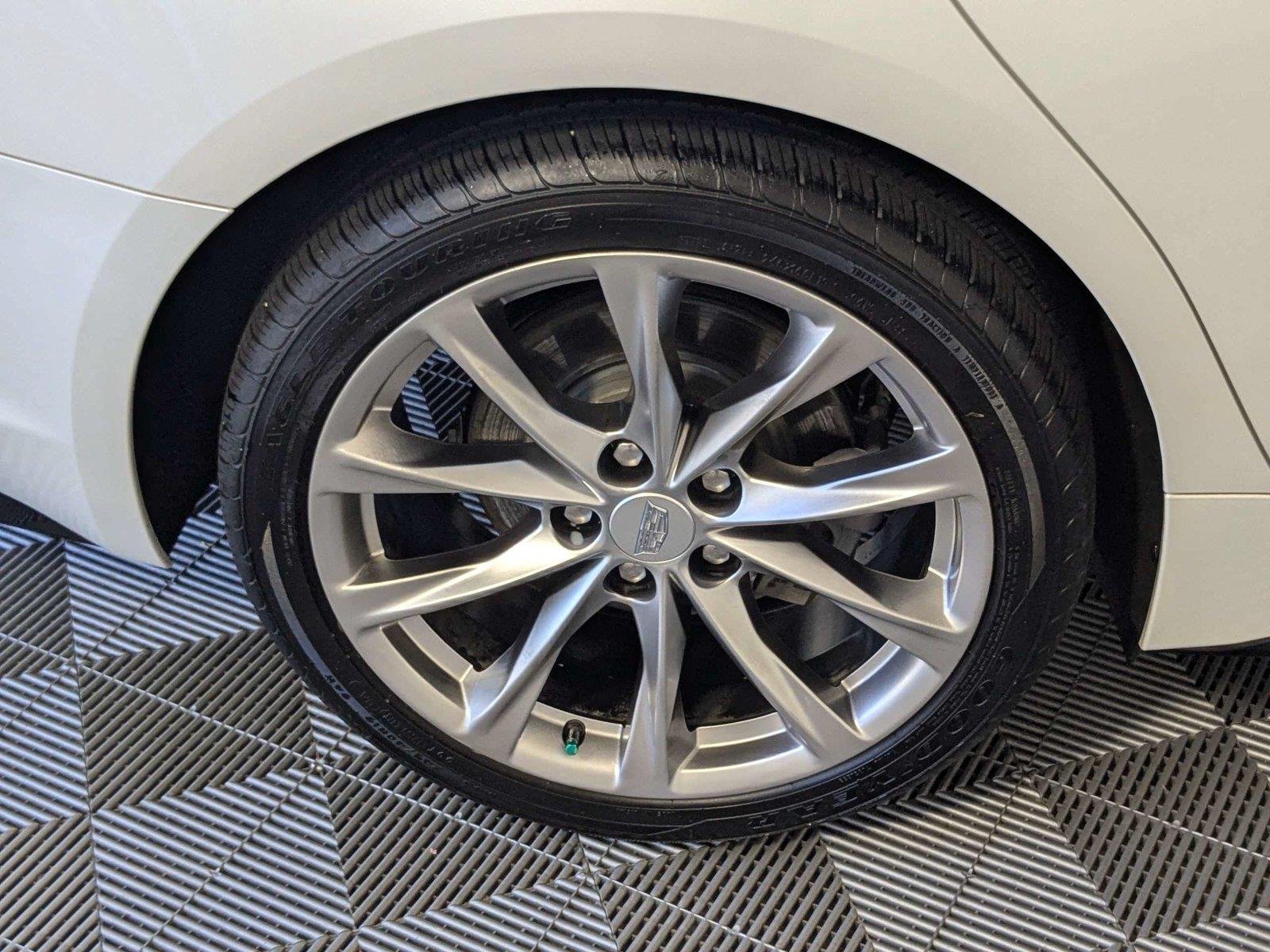 Used 2022 Summit White Cadillac Sport image 10