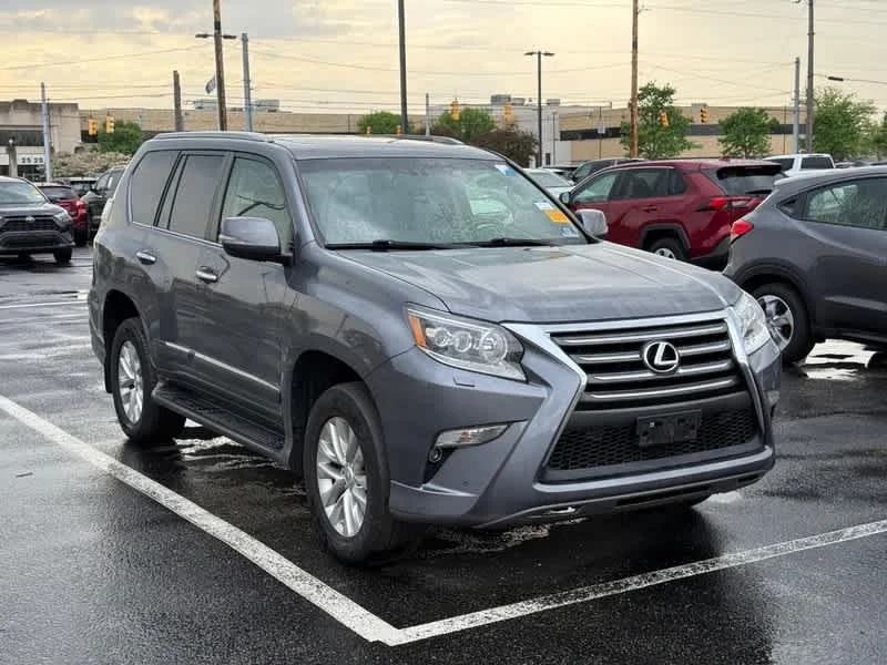 2019 Lexus GX 460 460 PREMIUM's photo