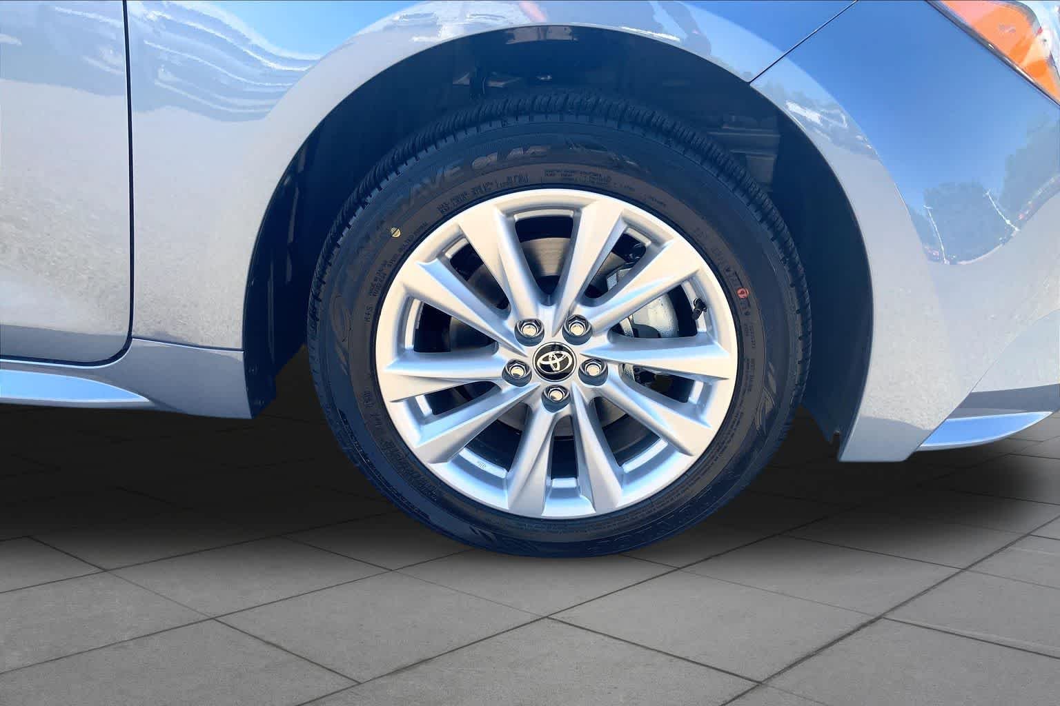 New 2026 Celestite Toyota Hybrid LE image 11