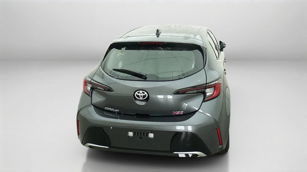 New 2027 Magnetic Gray Metallic Toyota XSE image 12