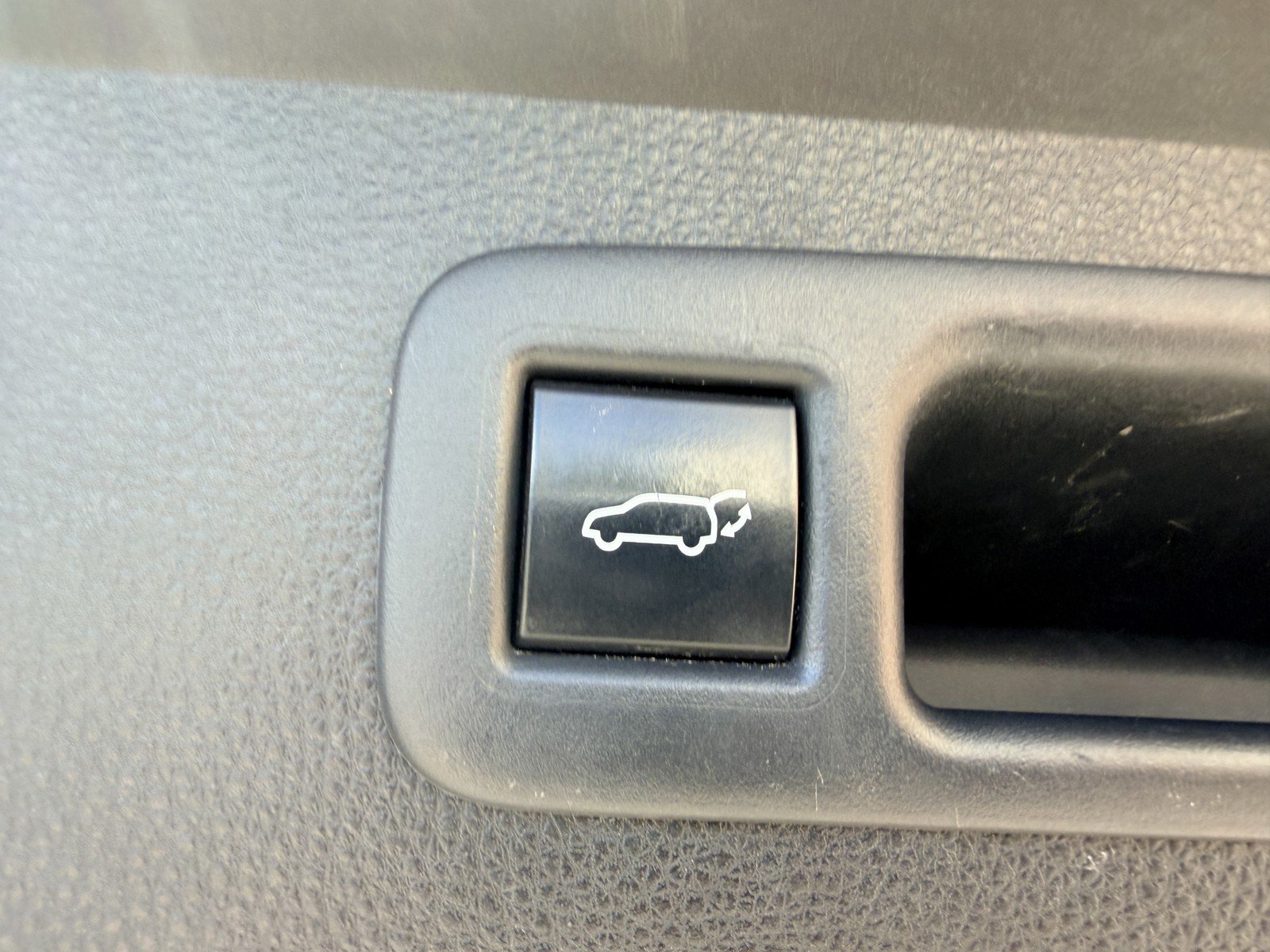 2020 Toyota Highlander Limited - Photo 26