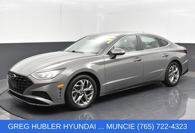 Used 2023 Gray Hyundai SEL image 10