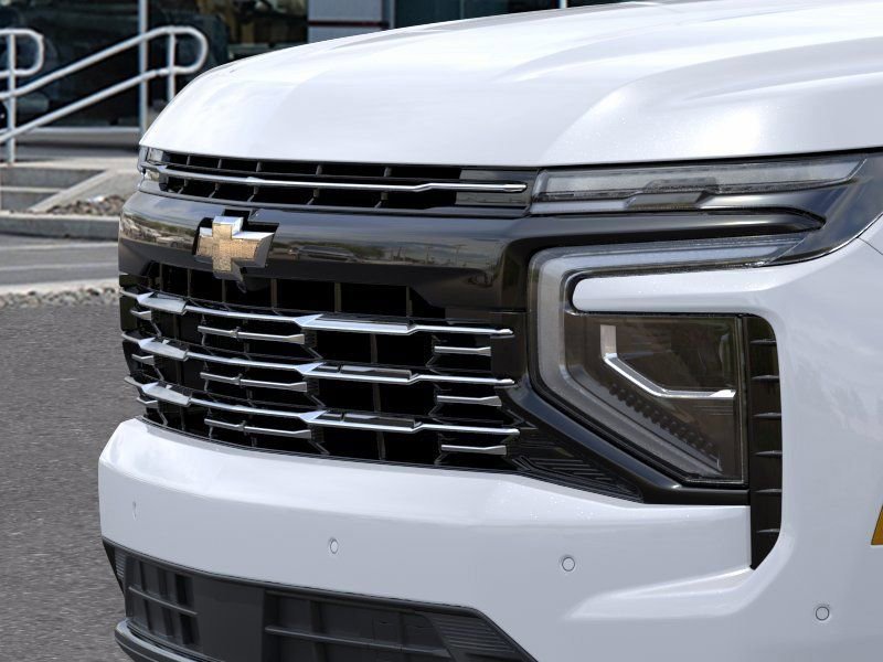 New 2026 Polar White Tricoat Chevrolet High Country image 13