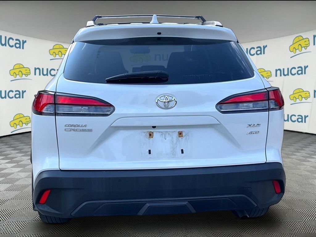 Used 2023 Beige Toyota XLE image 3