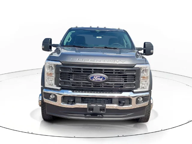 New 2027 Gray Metallic Ford XL 4WD CREW CAB image 2