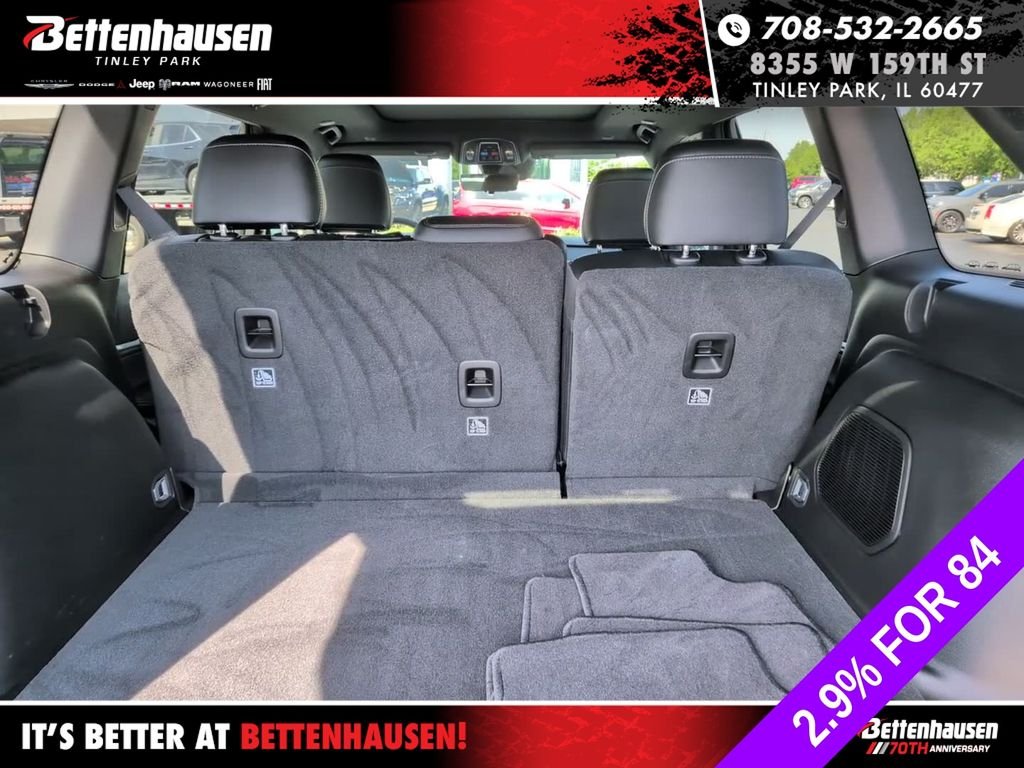 New 2026 Baltic Gray Metallic Clear-Coat Exterior Paint Jeep Limited Reserve image 9