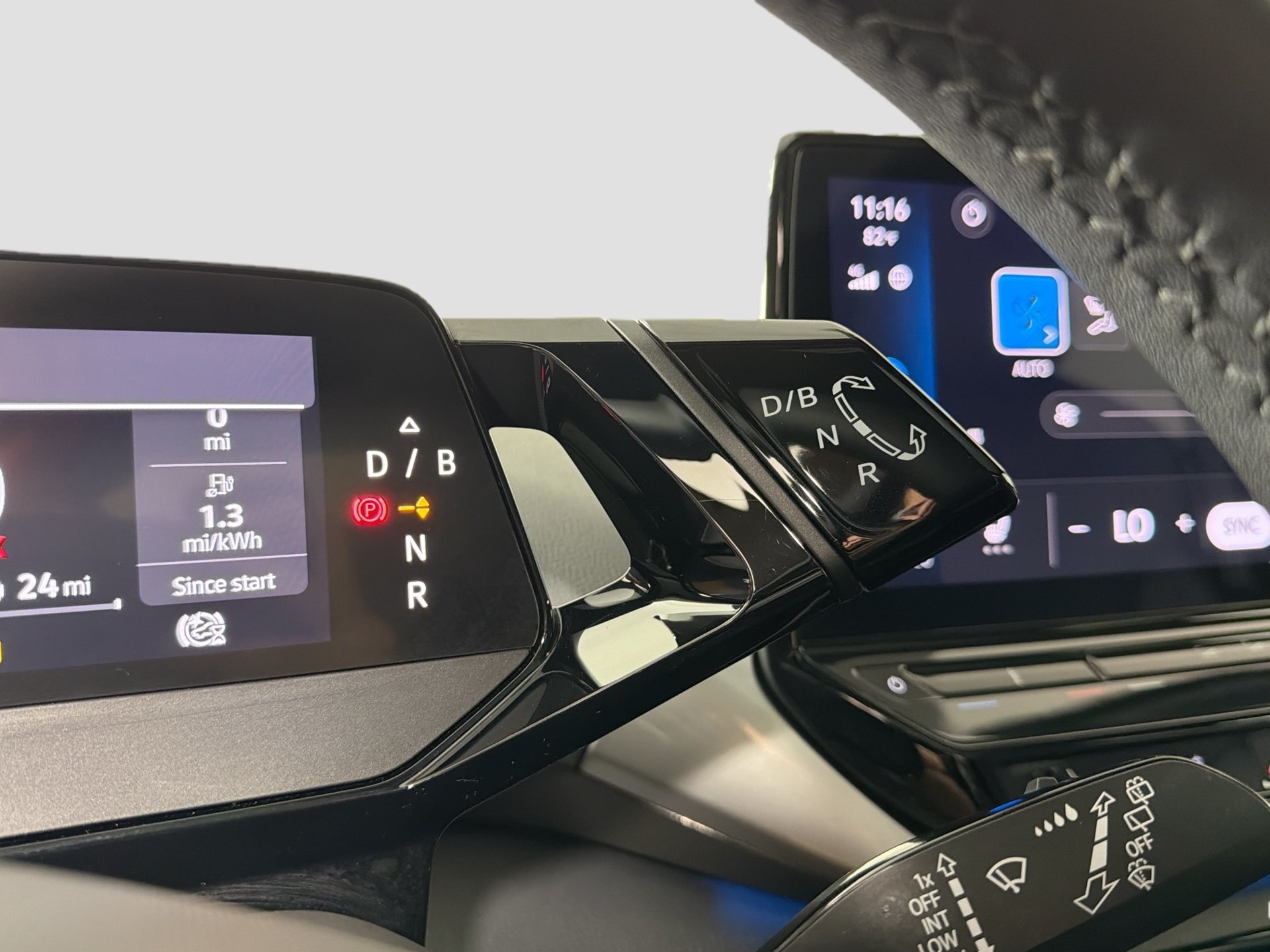 2023 Volkswagen ID.4 S - Photo 16
