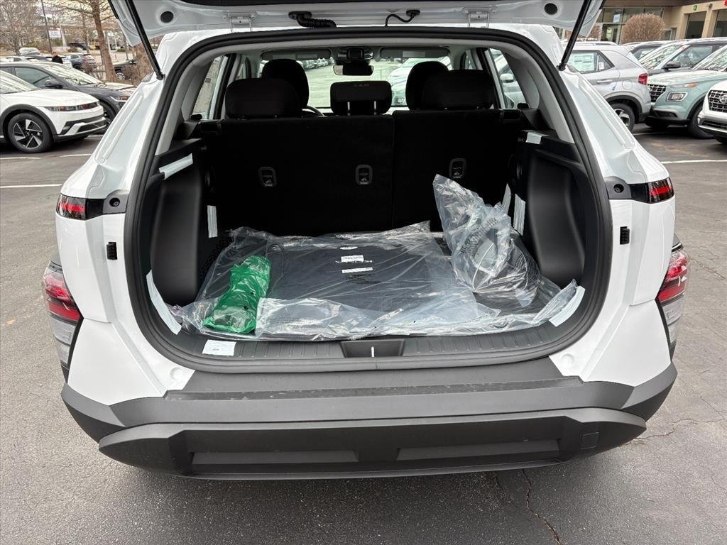 2026 Hyundai Kona SE - Photo 29