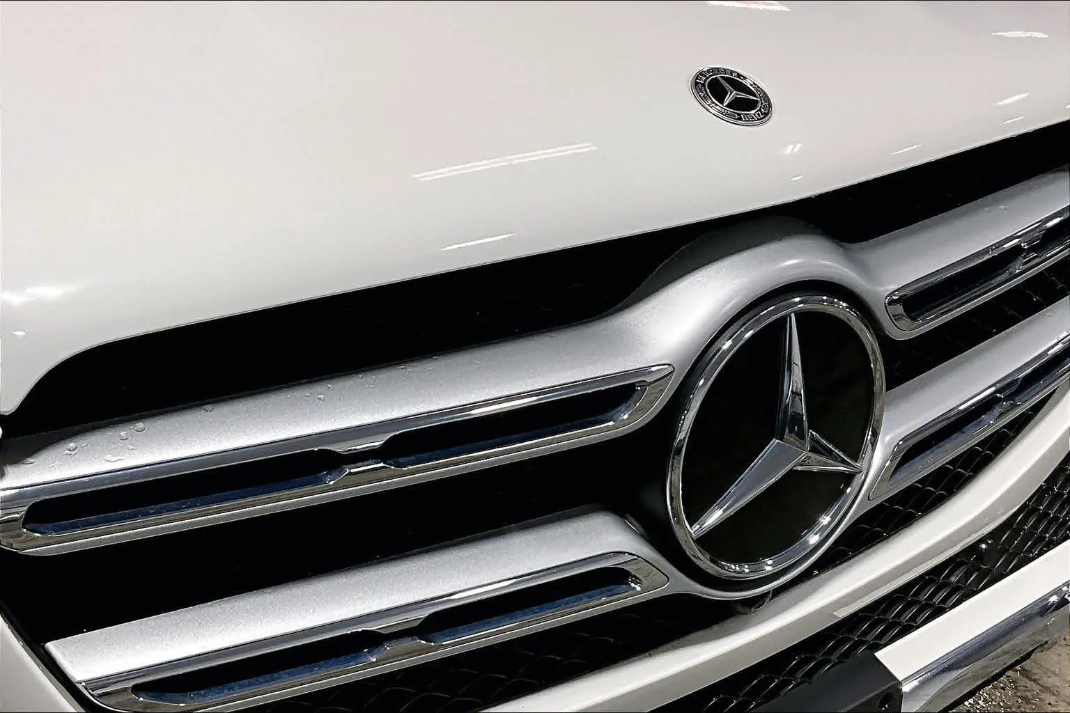 Used 2021 Polar White Mercedes-Benz GLE 350 image 29