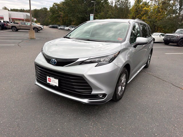 Certified Used 2025 Celestial Silver Metallic Toyota XLE image 10