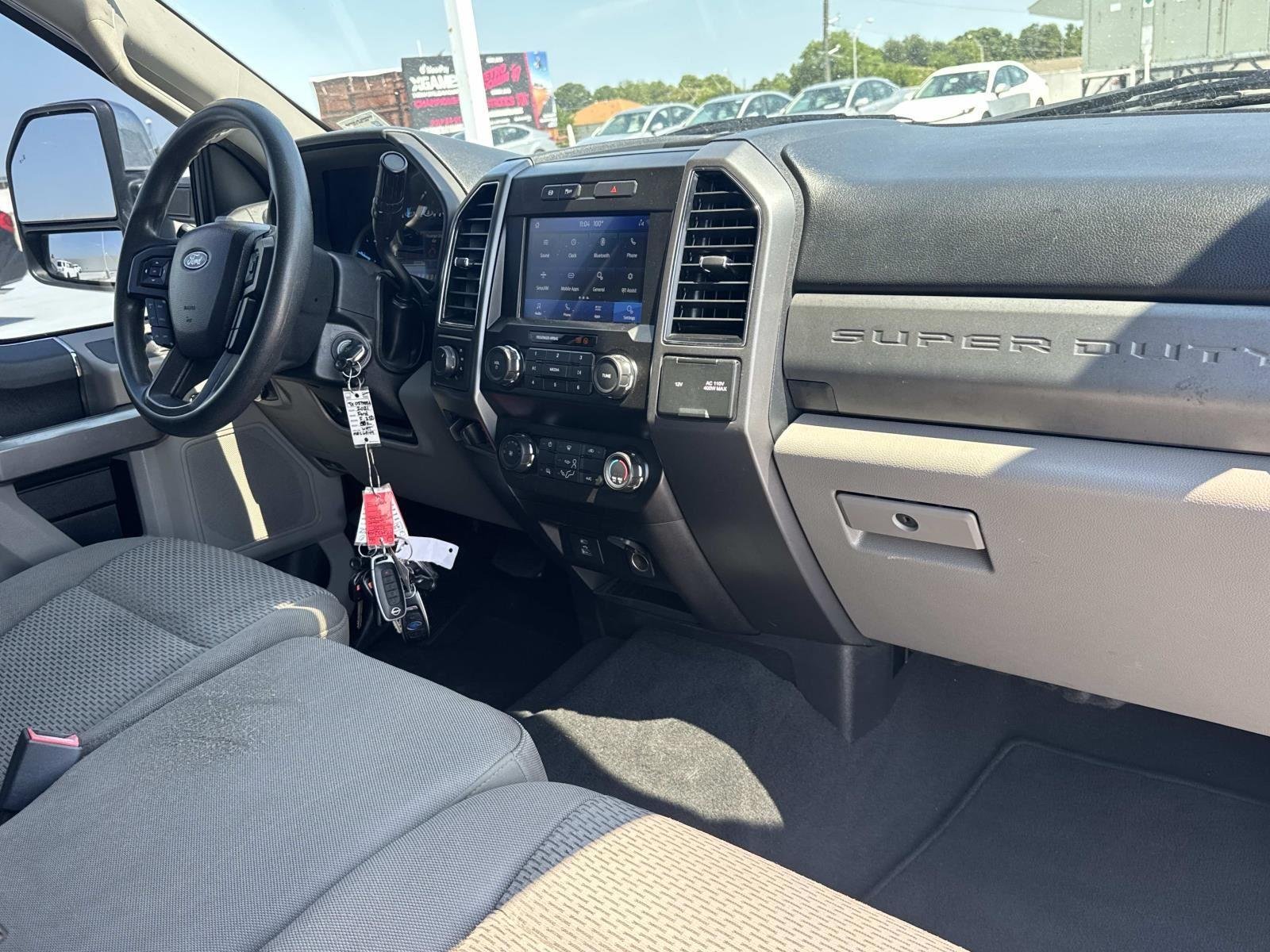 Used 2021 Oxford White Ford XLT image 12