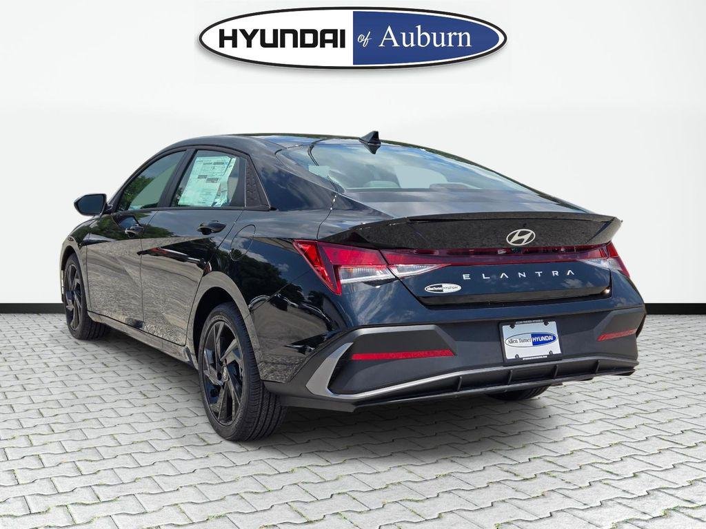 New 2026 Black Hyundai SEL Sport image 8