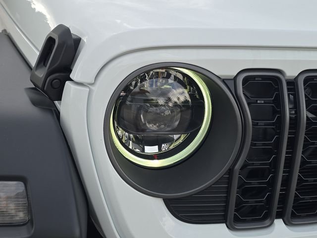 New 2026 Bright White Clearcoat Jeep Sport S image 7