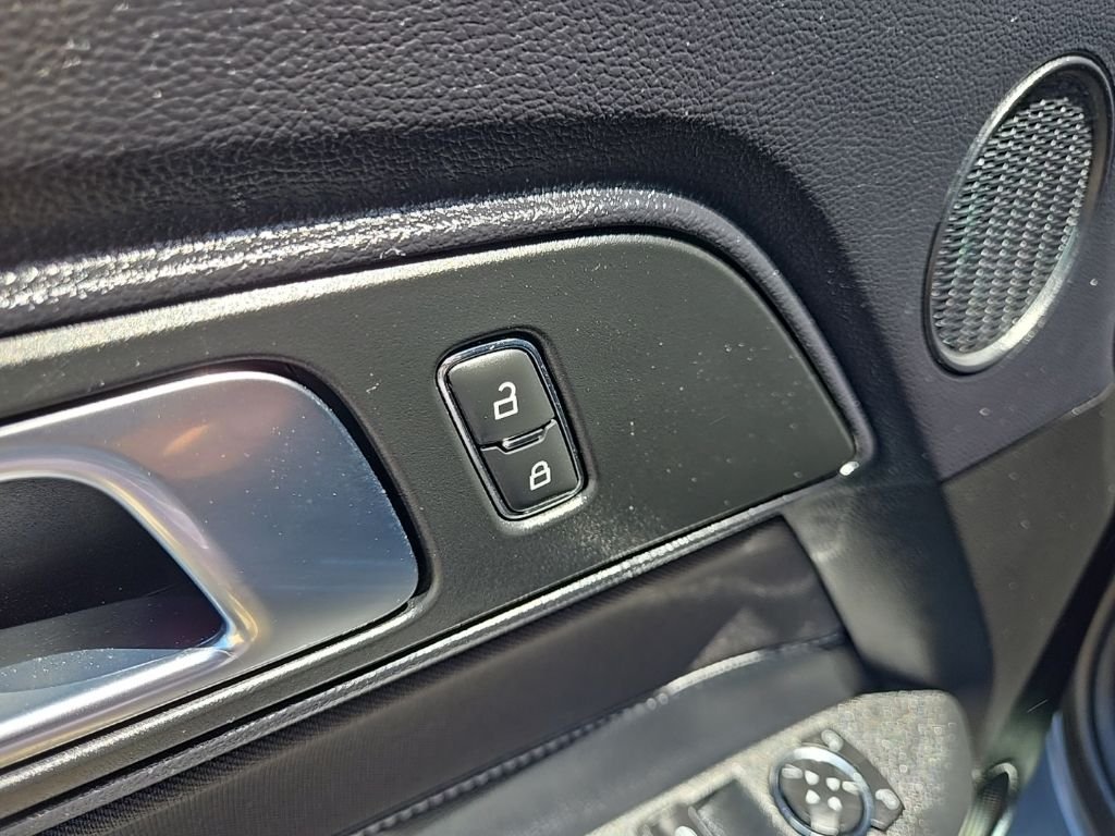 Used 2022 Gray Ford GT image 21