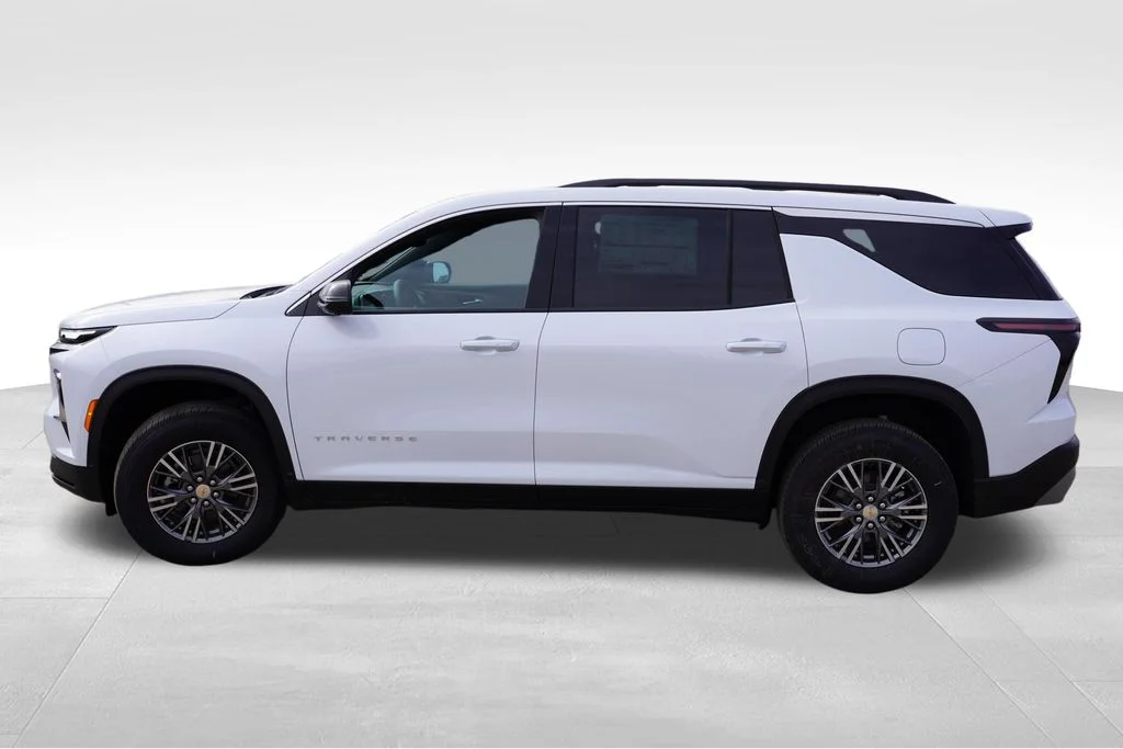 New 2026 Polar White Tricoat Chevrolet LT image 6