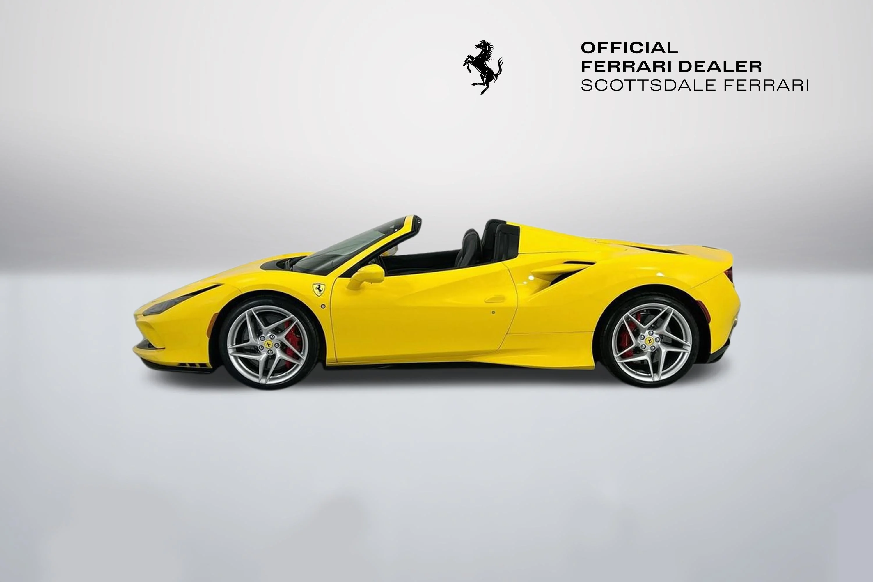 Used 2022 Giallo Modena Ferrari  image 8