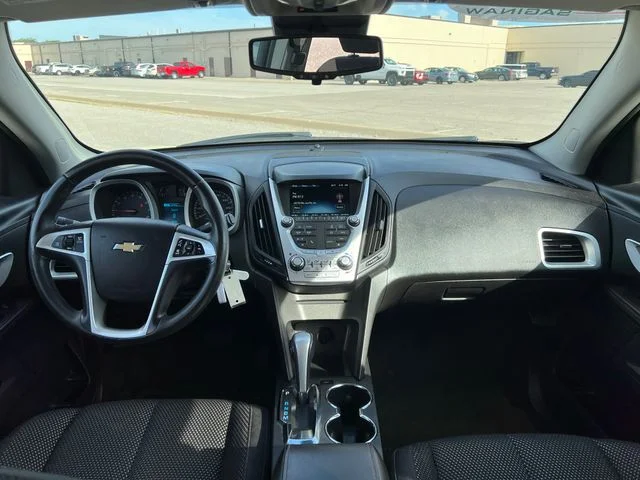 Used 2013 White Chevrolet LT image 33