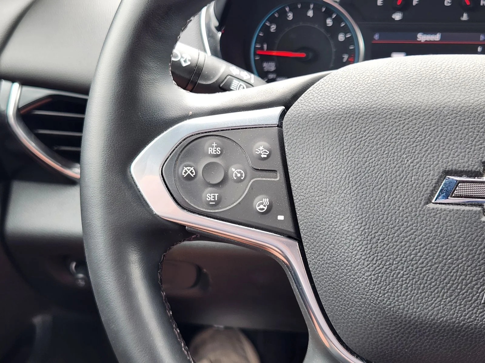 Used 2023 Gray Chevrolet RS image 26
