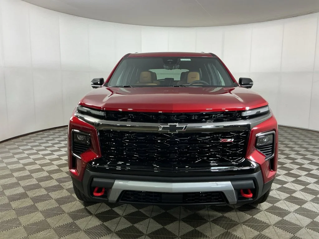 New 2027 Radiant Red Tintcoat Chevrolet Z71 image 2