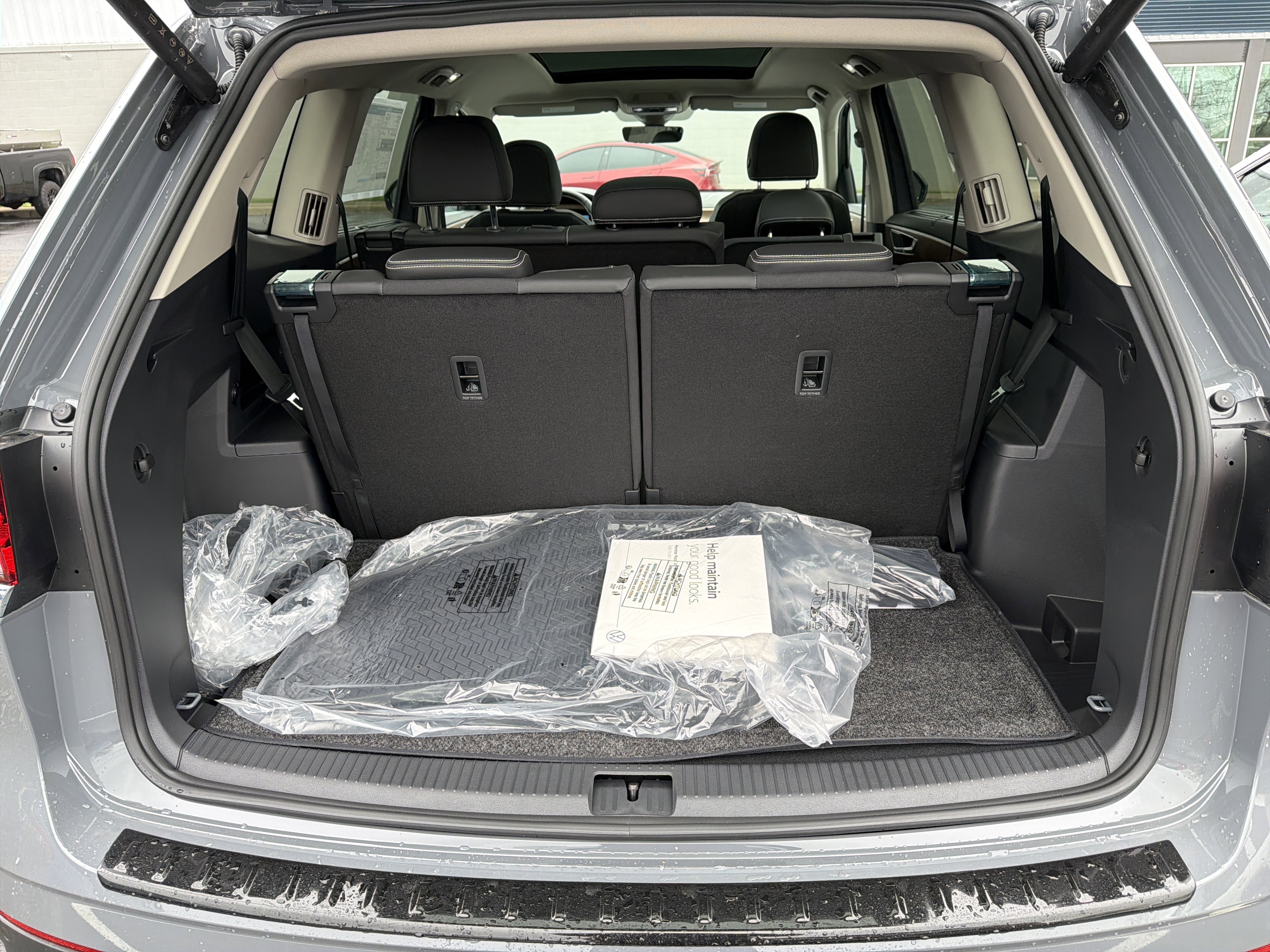 New 2026 Pure Gray Volkswagen 2.0T SE w/Technology image 30