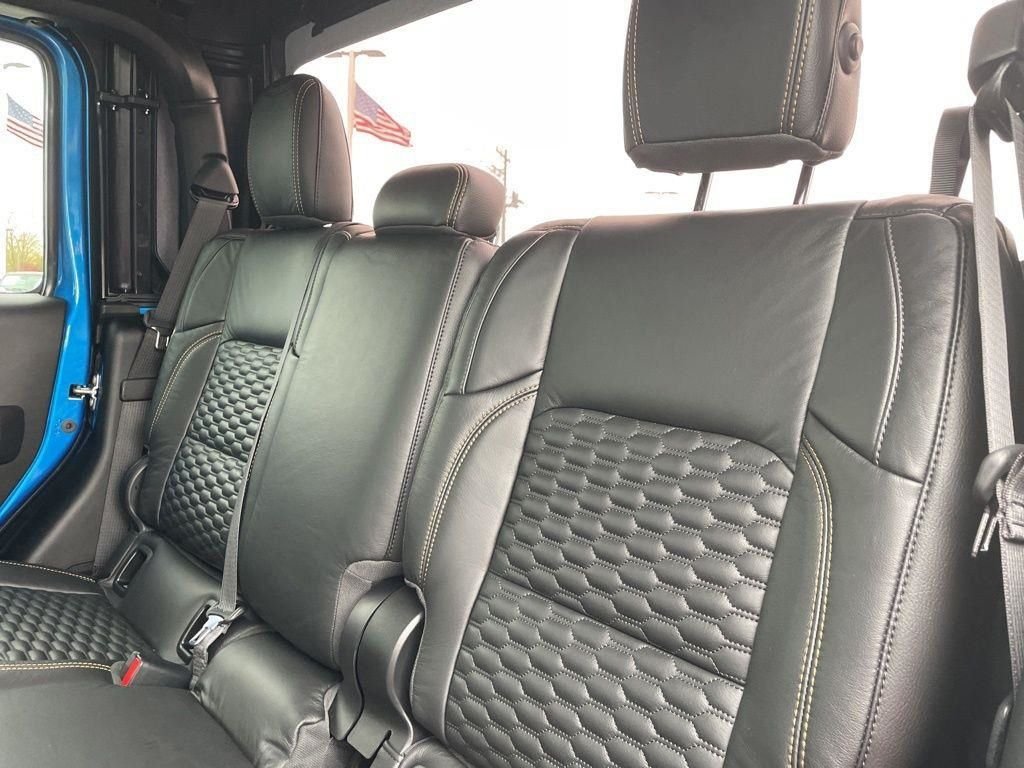 New 2026 Hydro Blue Pearlcoat Jeep Sport S image 30