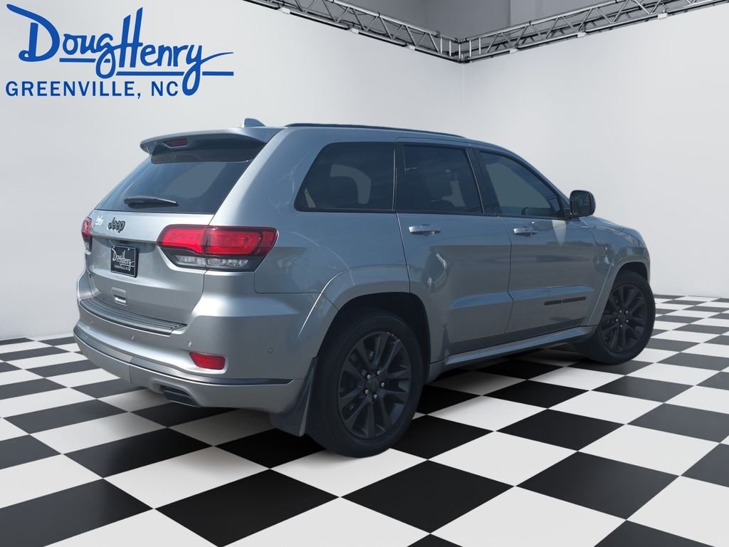 Used 2019 Silver Jeep Overland image 5