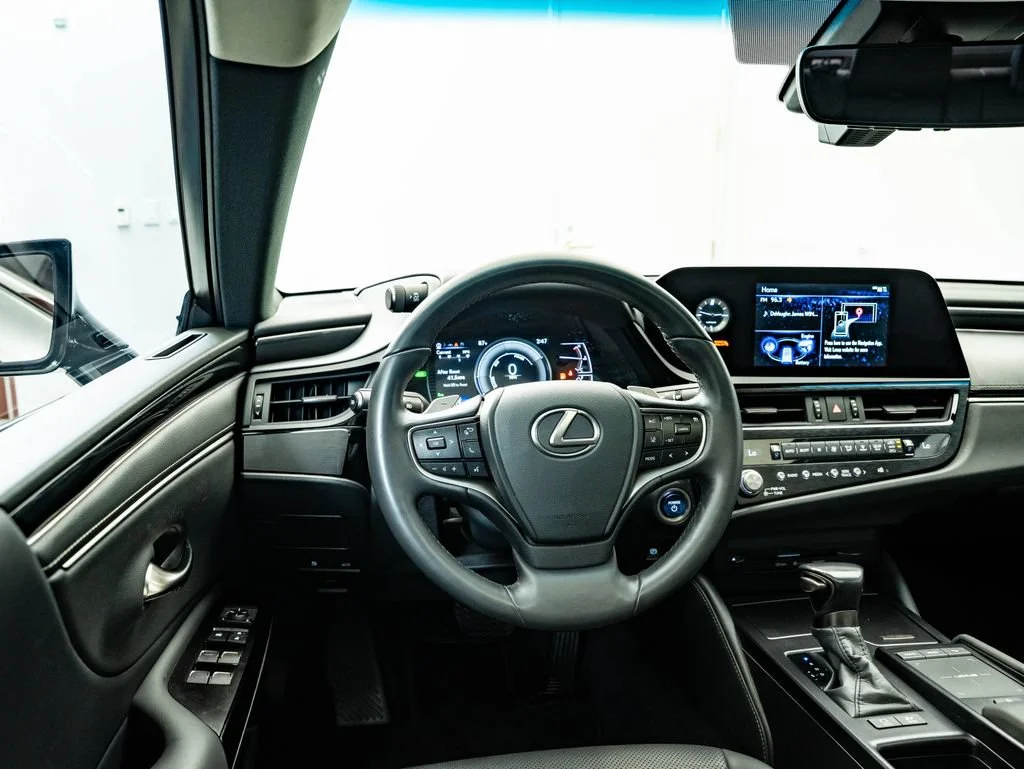 Used 2022 Graphite Black Lexus 300h image 30