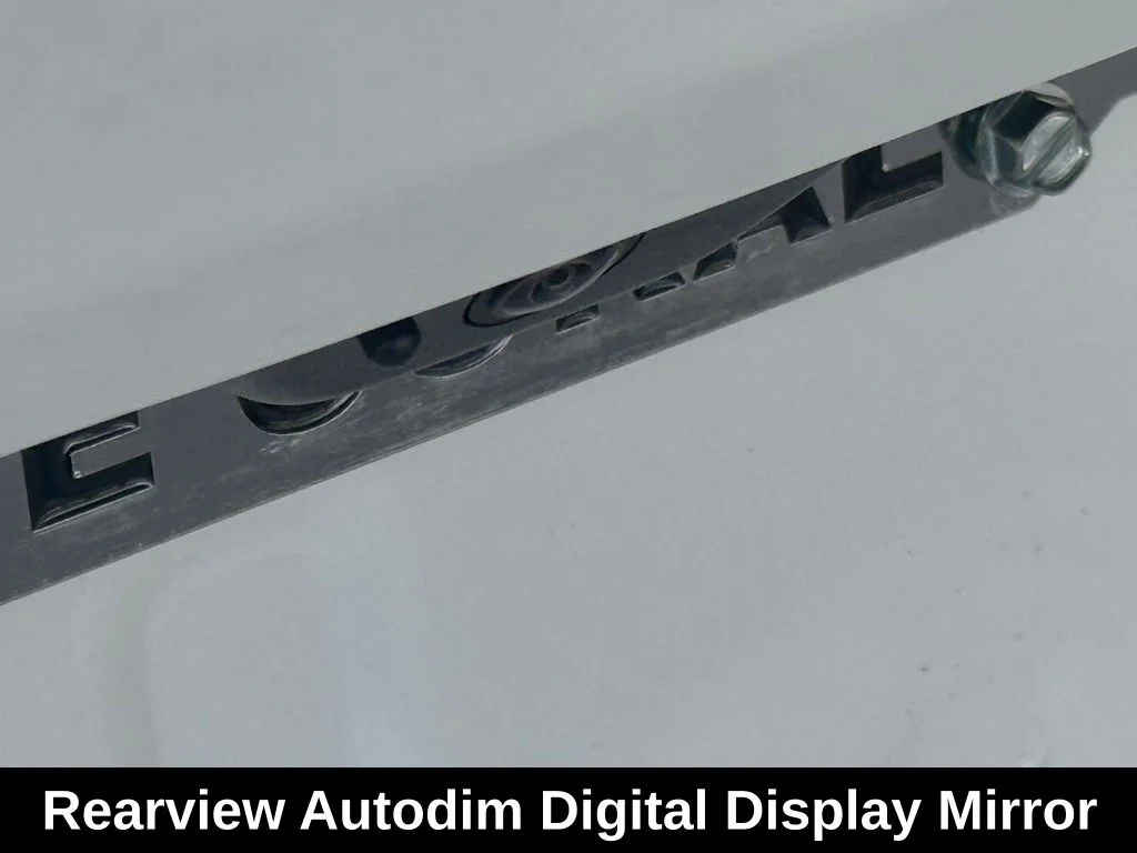 New 2026 Bright White Clear-Coat Exterior Paint Jeep Limited Reserve image 36