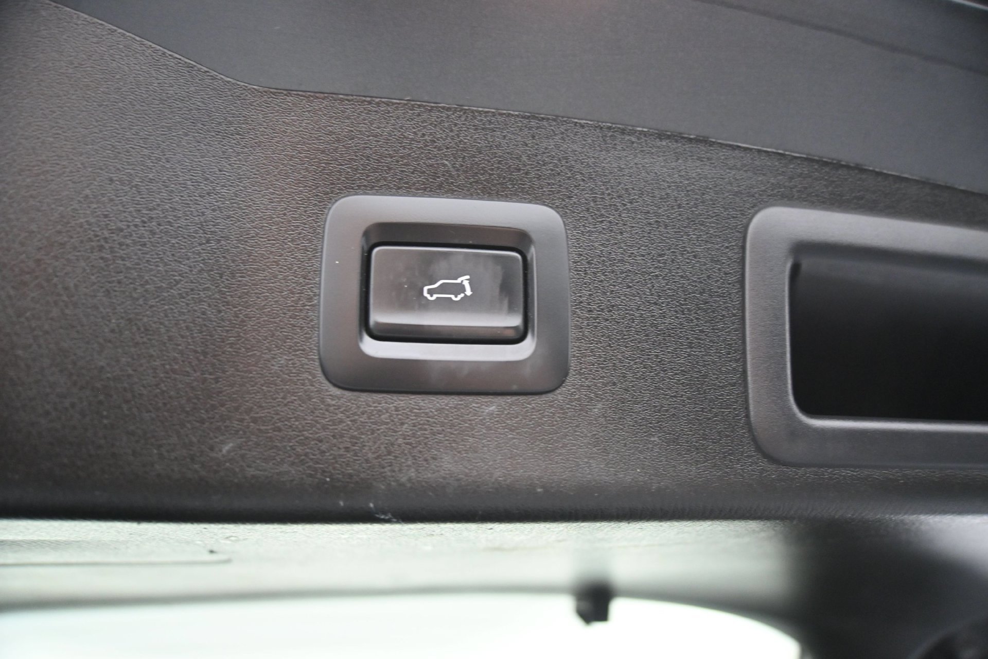 Used 2023 Machine Gray Metallic Mazda 2.5 S Preferred Package image 17