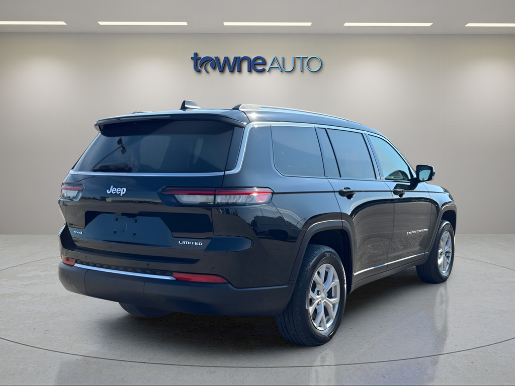 Used 2023 Black Jeep Limited image 5