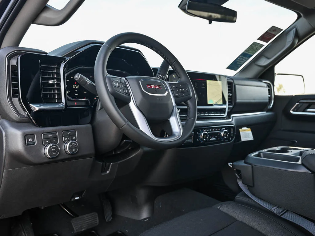 New 2026 Sterling Metallic GMC Elevation image 17