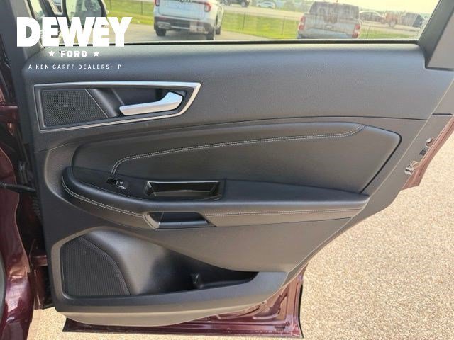 Used 2020 Burgundy Ford Titanium image 33