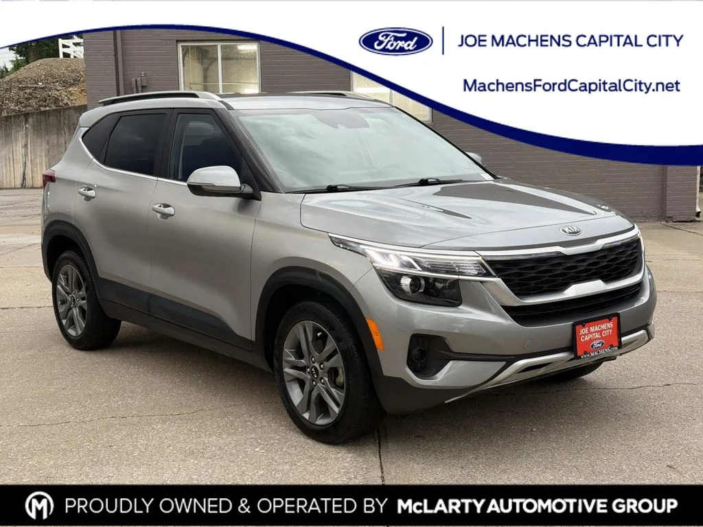 Used 2021 Gray Kia S image 1