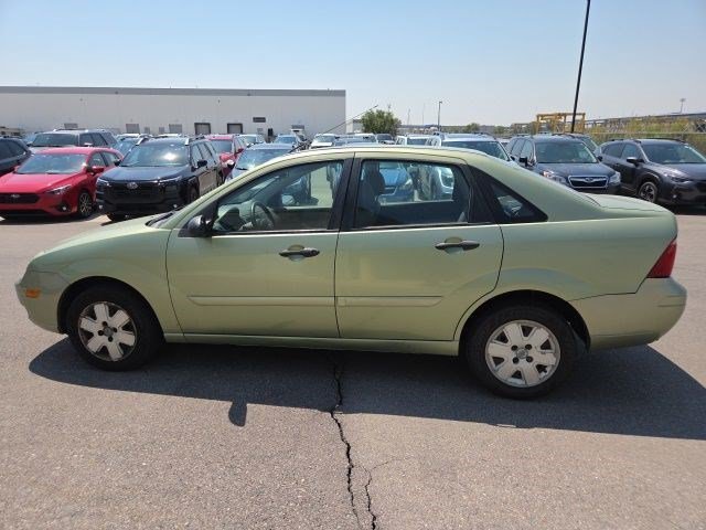 Used 2007 Green Ford S image 7