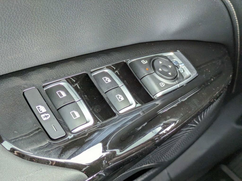 New 2026 Snow White Pearl Kia GT-Line FWD image 22